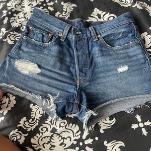 Levi’s distressed denim shorts
